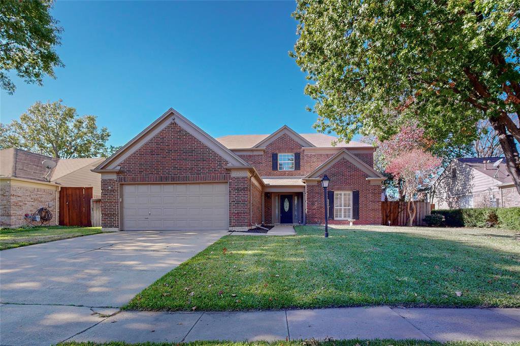 4425 CABOT DRIVE, Grand Prairie, Texas 75052, 5 Bedrooms Bedrooms, ,2 BathroomsBathrooms,Single Family Home,Active Listings,CABOT DRIVE ,1031
